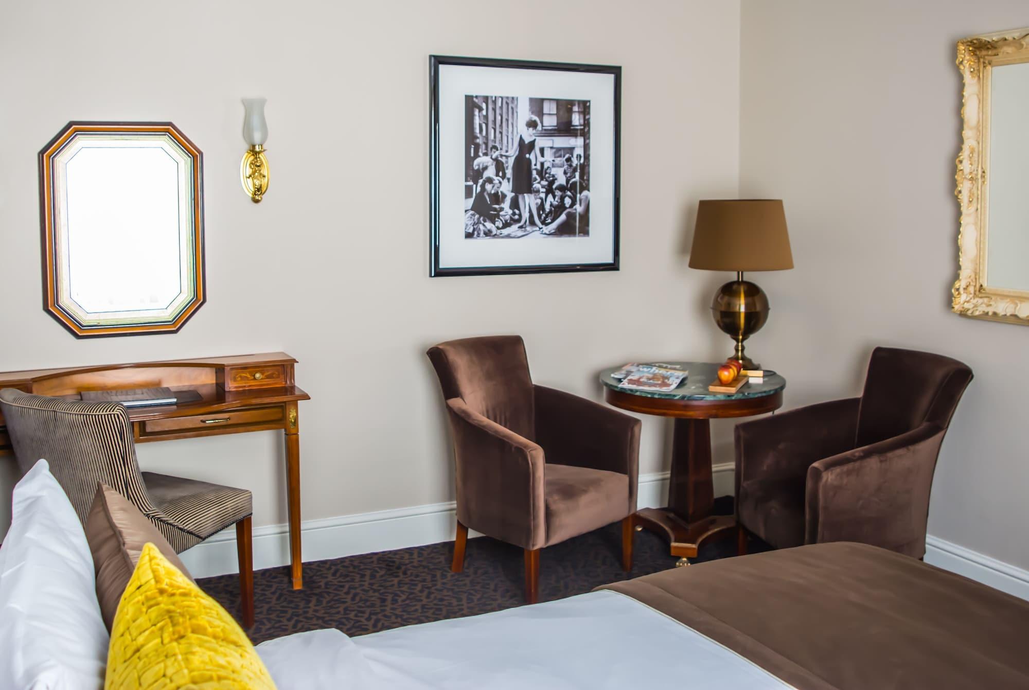 The Rathbone Hotel, Fitzrovia Лондон Екстер'єр фото
