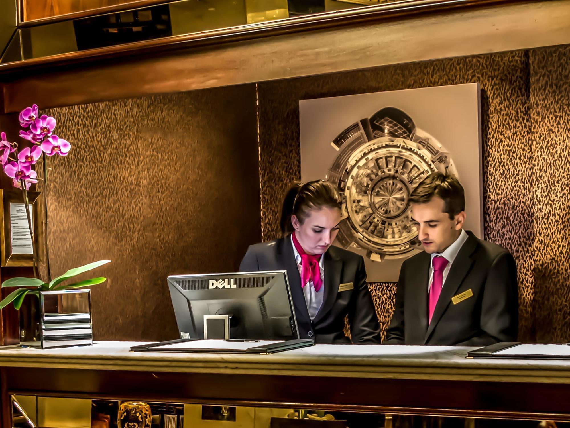 The Rathbone Hotel, Fitzrovia Лондон Екстер'єр фото