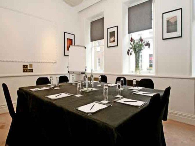 The Rathbone Hotel, Fitzrovia Лондон Екстер'єр фото