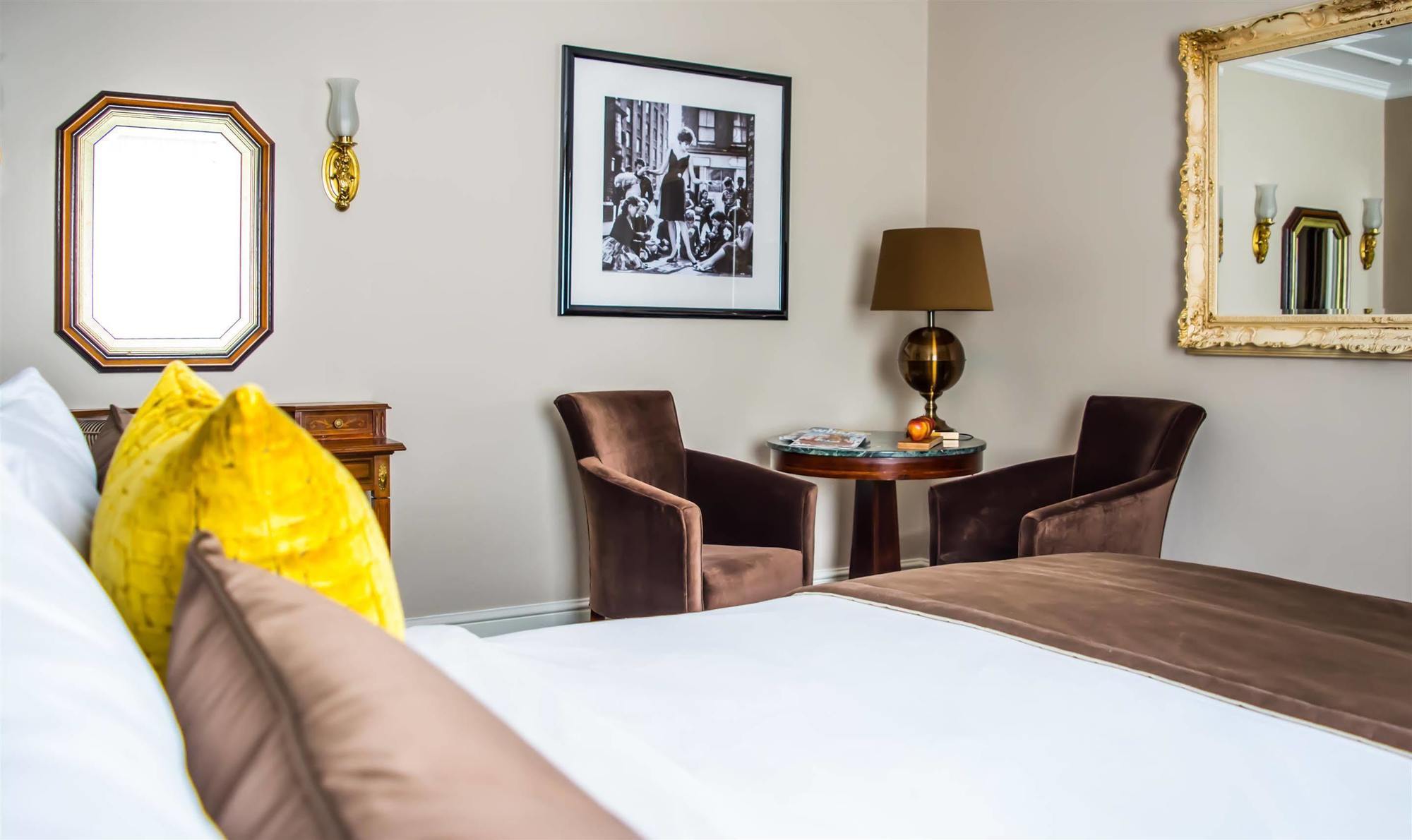 The Rathbone Hotel, Fitzrovia Лондон Екстер'єр фото