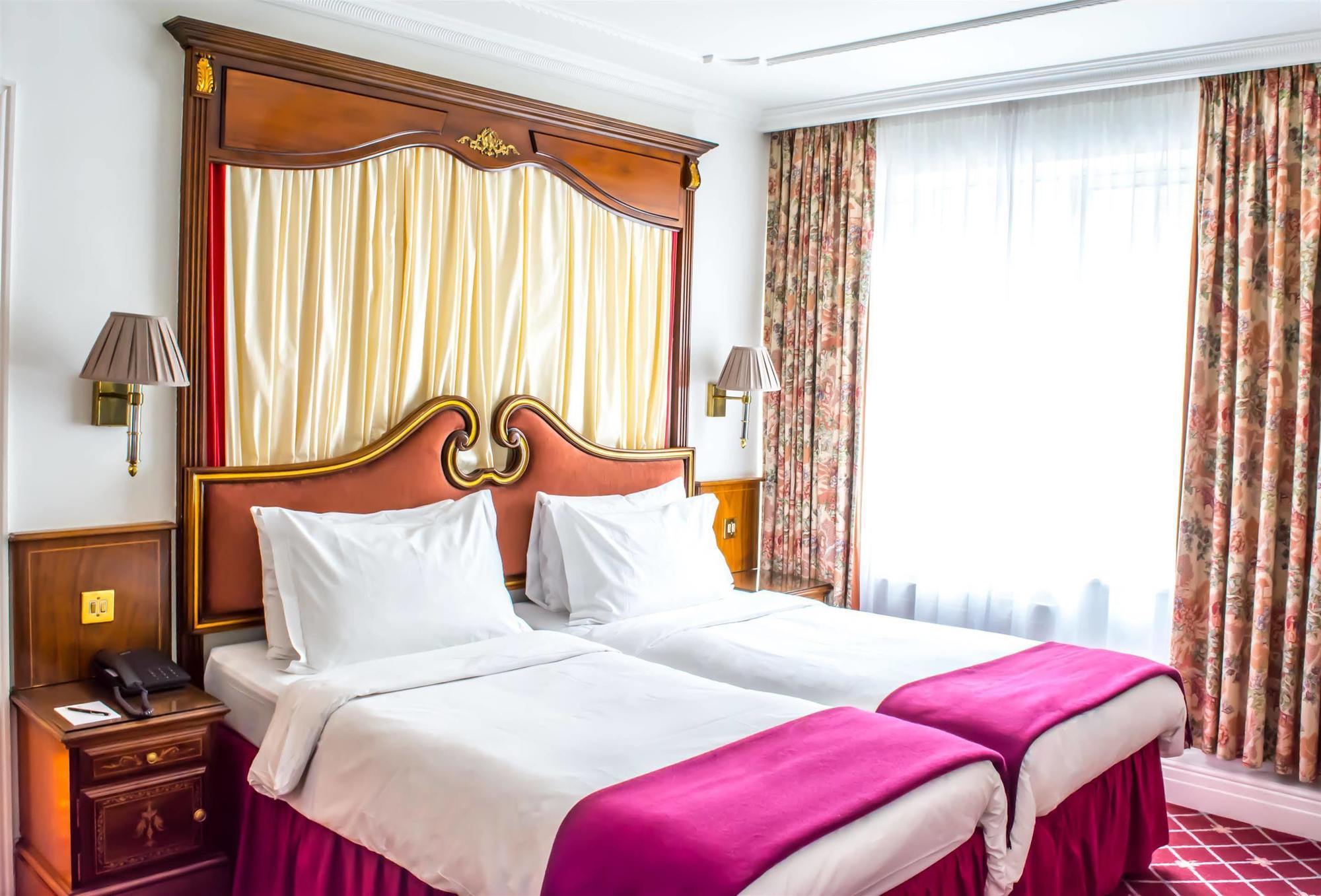 The Rathbone Hotel, Fitzrovia Лондон Екстер'єр фото