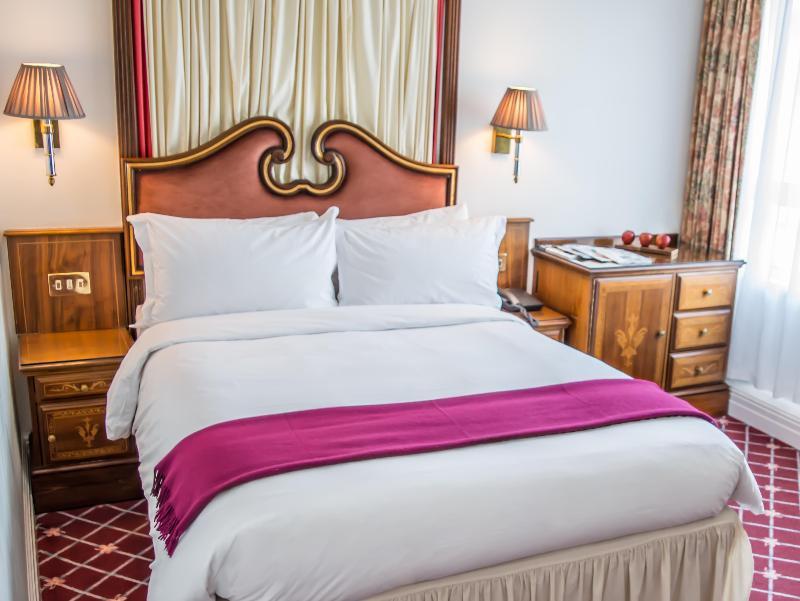 The Rathbone Hotel, Fitzrovia Лондон Екстер'єр фото
